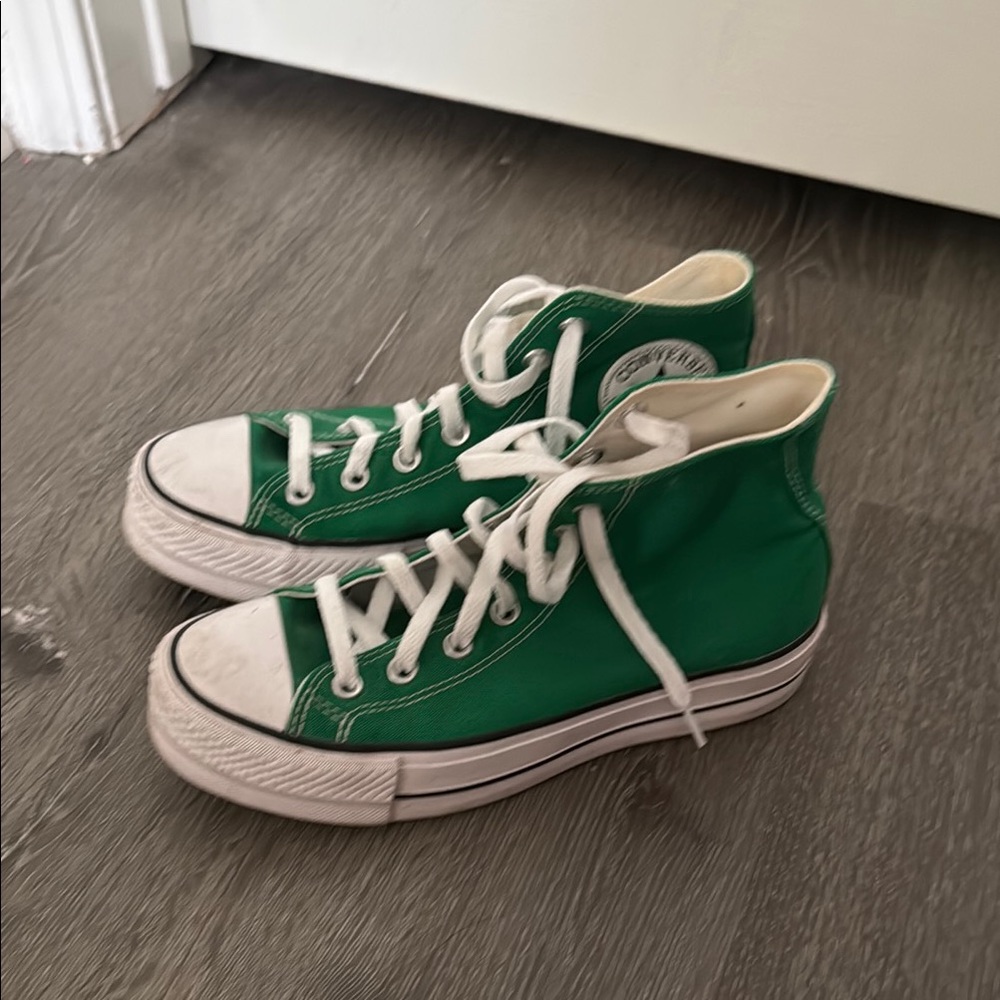 St.Paddy Day Green Converse Women’s 7.5. Custom Ordered